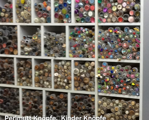 Permutt Knöpfe, Kinder Knöpfe & besondere Knöpfe in Cilly's Nähkästchen – Ihrem Stoffladen in Senden.