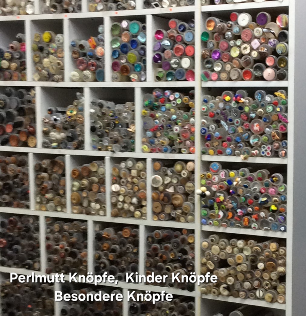 Permutt Knöpfe, Kinder Knöpfe & besondere Knöpfe in Cilly's Nähkästchen – Ihrem Stoffladen in Senden.