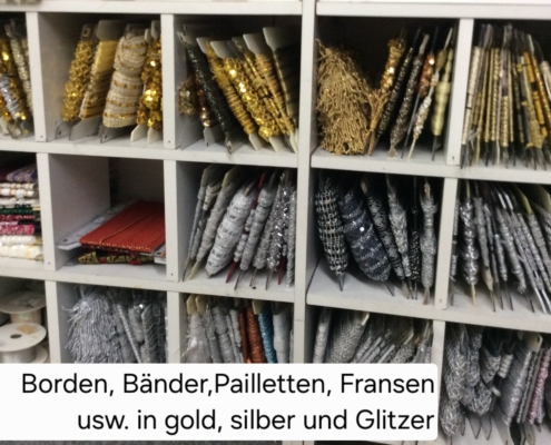 Borden, Bänder, Pailetten, Fransen usw. in gold silber und Glitzer zu Verzieren Ihres nchsten Nähprojektes.