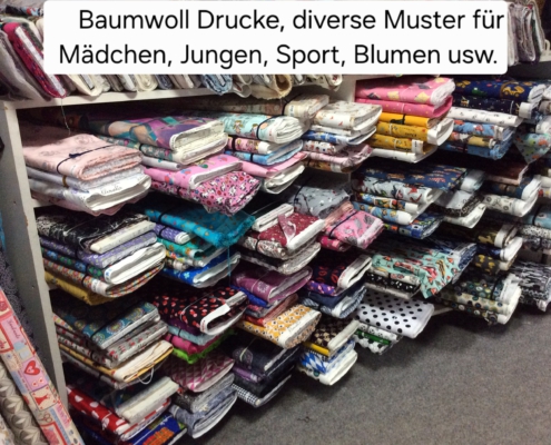 Baumwoll Drucke in diversen Mustern. Geeignet für Mädchen, Jungen, Sport, Blumen usw.