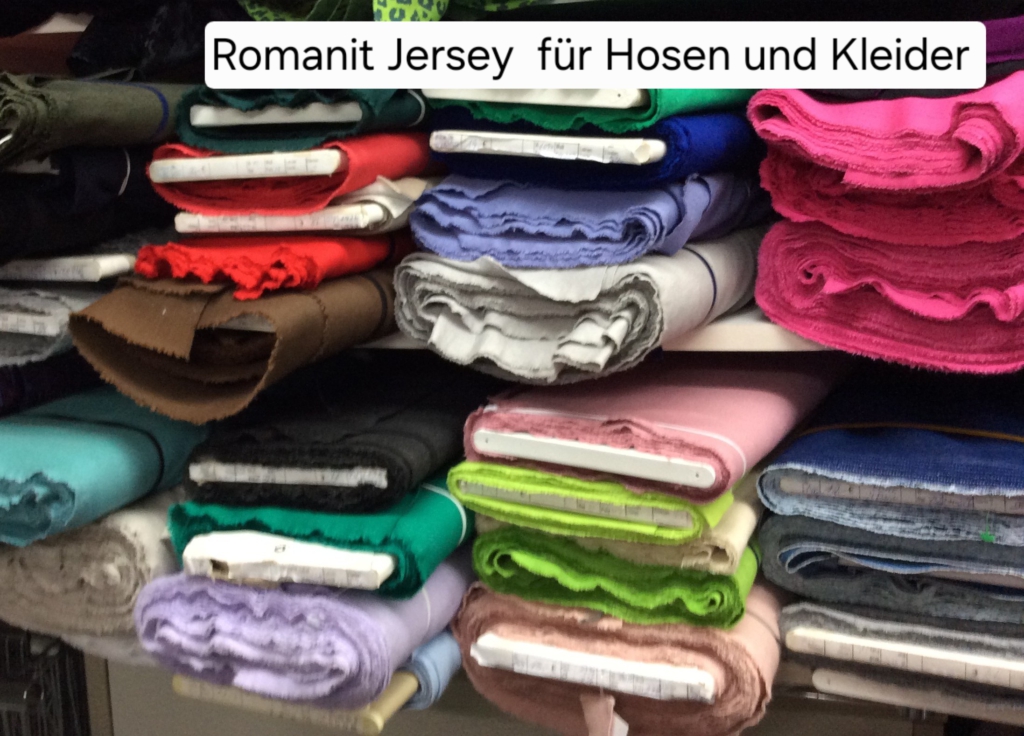 Romanit Jersey für Hosen und Kleider im Stoffladen "Cilly's Nähkästchen" in Senden.