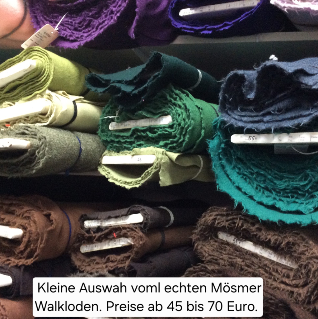 Echte Mösmer Stoffe und Walkloden. Bei Cilly's Nähkästchen für 45 – 70 Euro